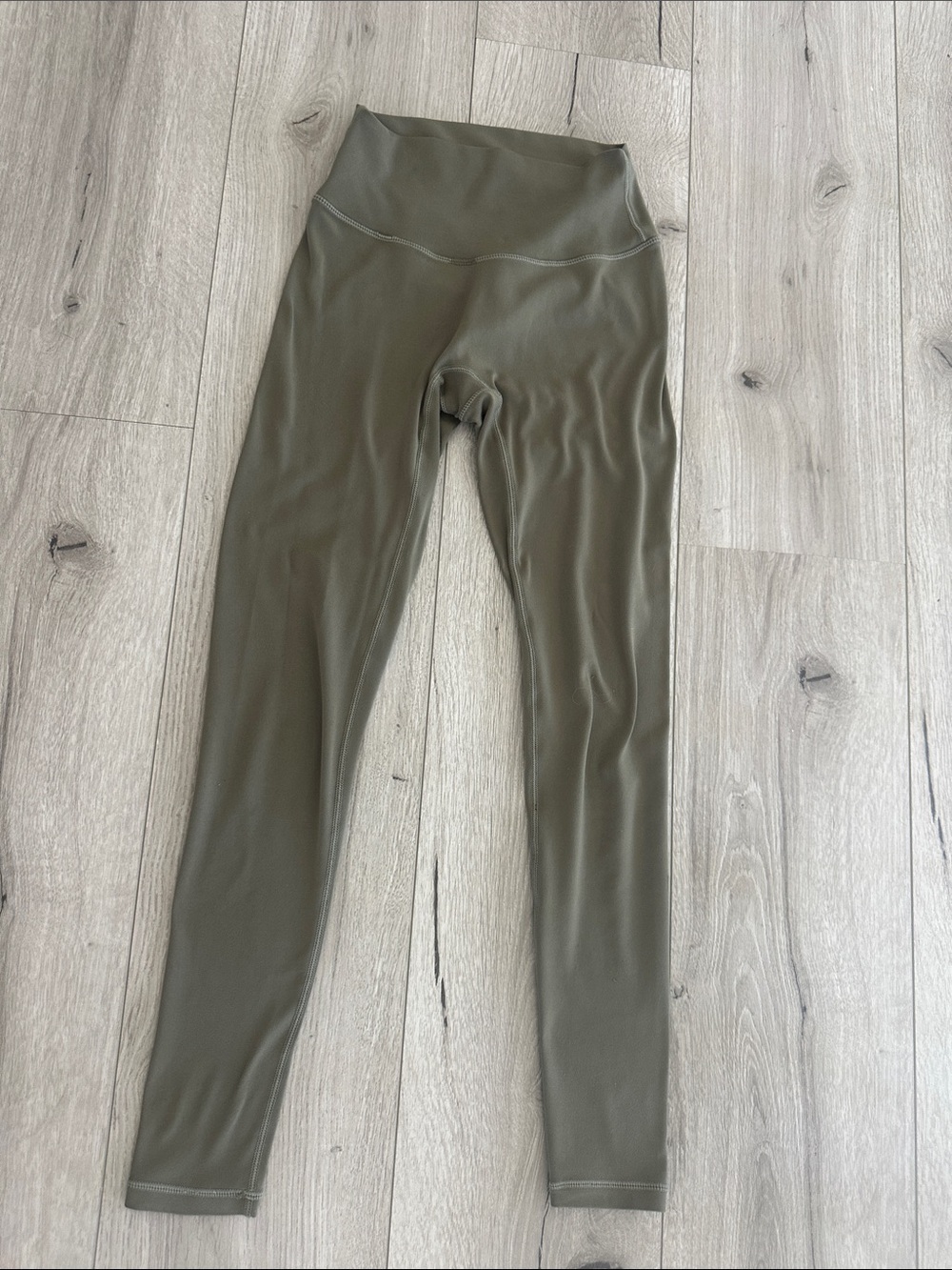 PARAGON Olive High-Rise Seamless Leggings - Picture 6 of 7